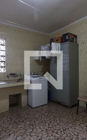 Casa à venda com 427m², 5 quartos e 4 vagasLavanderia Casa 2