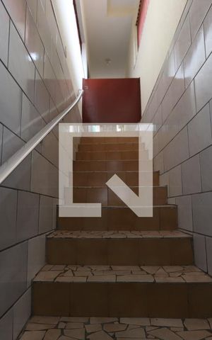Casa à venda com 427m², 5 quartos e 4 vagasEscadaria