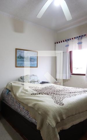 Casa à venda com 427m², 5 quartos e 4 vagasSuite 1 Casa 2