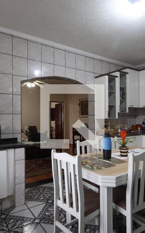 Casa à venda com 427m², 5 quartos e 4 vagasCozinha Casa 2