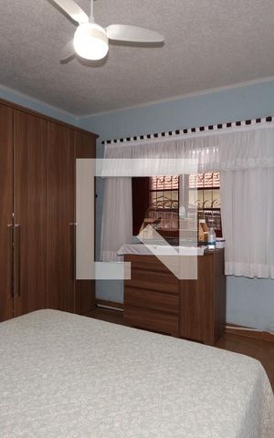 Casa à venda com 427m², 5 quartos e 4 vagasQuarto 2