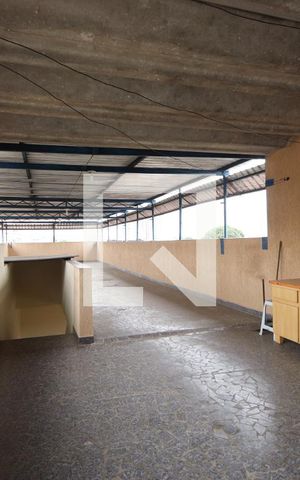 Casa à venda com 427m², 5 quartos e 4 vagasSalão Cobertura