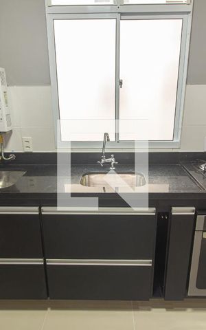 Apartamento para alugar com 43m², 2 quartos e 1 vaga Apartamento para alugar com 43m², 2 quartos e 1 vagaDetalhe da Cozinha e Área de Serviço