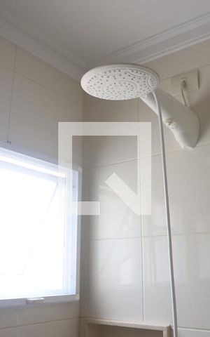 Casa à venda com 189m², 3 quartos e 2 vagasSuíte