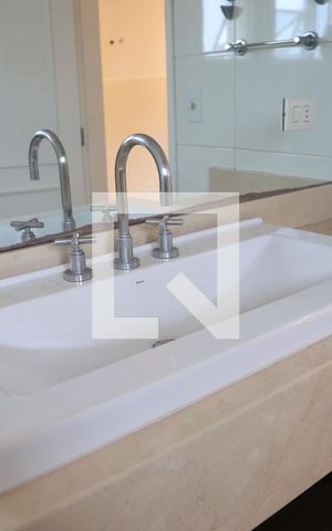 Casa à venda com 189m², 3 quartos e 2 vagasSuíte