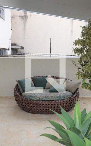 Casa à venda com 189m², 3 quartos e 2 vagasVaranda