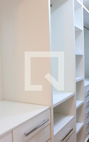 Casa à venda com 189m², 3 quartos e 2 vagasSuíte Closet