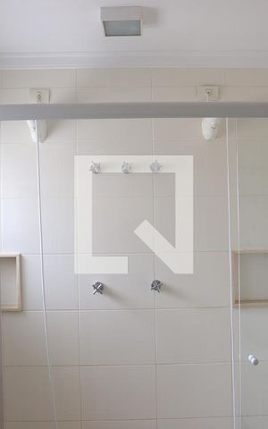 Casa à venda com 189m², 3 quartos e 2 vagasSuíte