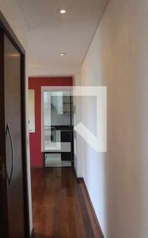 Casa à venda com 189m², 3 quartos e 2 vagasCorredor