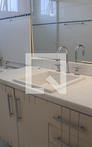 Casa à venda com 189m², 3 quartos e 2 vagasBanheiro Social