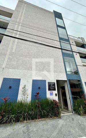 Apartamento à venda com 52m², 2 quartos e 1 vaga Apartamento à venda com 52m², 2 quartos e 1 vagaFachada