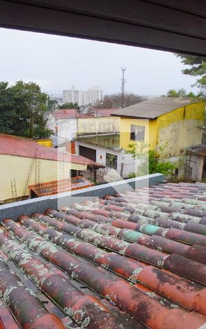 Casa à venda com 267m², 5 quartos e 6 vagasQuarto 2 - Vista