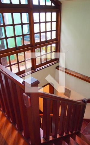 Casa à venda com 267m², 5 quartos e 6 vagasSegundo andar