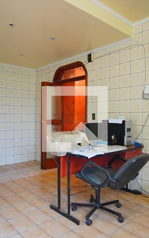 Casa à venda com 267m², 5 quartos e 6 vagasCozinha