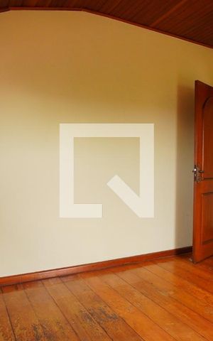 Casa à venda com 267m², 5 quartos e 6 vagasQuarto 3