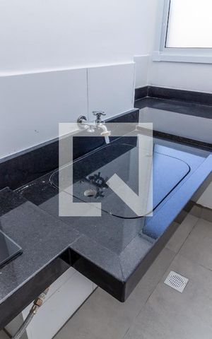 Apartamento à venda com 42m², 2 quartos e sem vaga Apartamento à venda com 42m², 2 quartos e sem vagaLavanderia