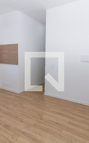 Apartamento à venda com 42m², 2 quartos e sem vaga Apartamento à venda com 42m², 2 quartos e sem vagaSala