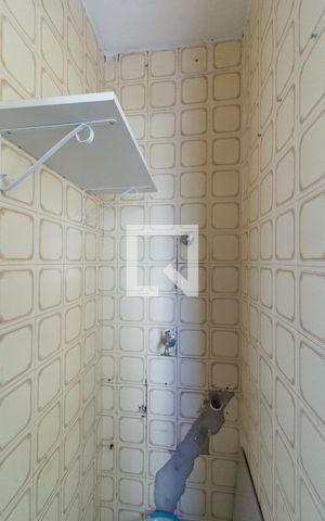 Apartamento à venda com 72m², 2 quartos e 1 vagaÁrea de Serviço