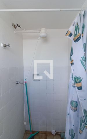 Apartamento à venda com 72m², 2 quartos e 1 vagaBanheiro de serviço