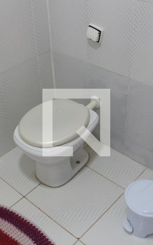 Casa à venda com 270m², 4 quartos e 3 vagasBanheiro 1