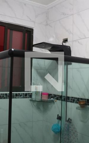 Casa à venda com 270m², 4 quartos e 3 vagasBanheiro da Suíte 1