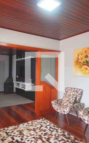 Casa à venda com 630m², 3 quartos e 2 vagasSala 2
