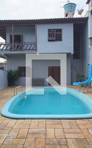 Casa à venda com 630m², 3 quartos e 2 vagasQuintal