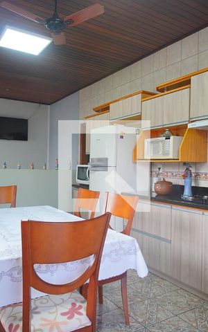 Casa à venda com 630m², 3 quartos e 2 vagasCozinha