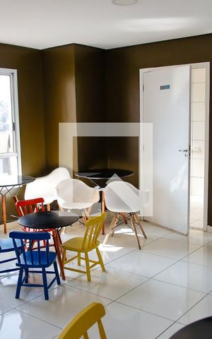 Apartamento à venda com 45m², 2 quartos e 1 vaga Apartamento à venda com 45m², 2 quartos e 1 vagaÁrea comum - Salão de festas