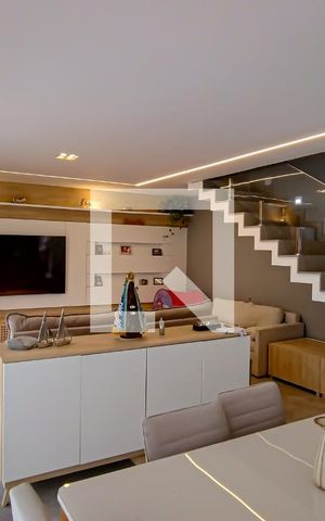 Casa à venda com 230m², 4 quartos e 2 vagas Casa à venda com 230m², 4 quartos e 2 vagassala