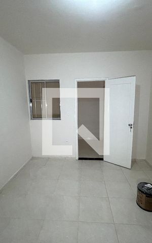 Casa para alugar com 100m², 3 quartos e 2 vagasQuarto 3