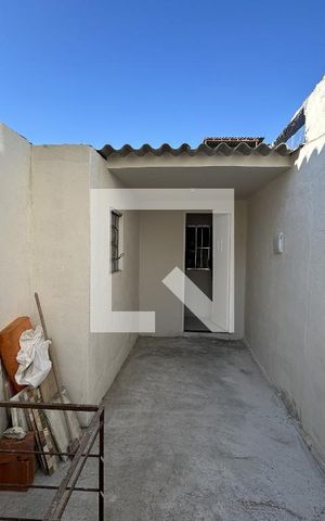 Casa para alugar com 100m², 3 quartos e 2 vagasFachada