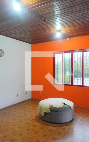 Casa à venda com 230m², 4 quartos e 3 vagas Casa à venda com 230m², 4 quartos e 3 vagasSala 2