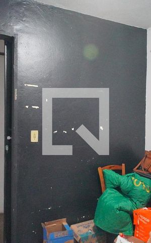 Casa à venda com 230m², 4 quartos e 3 vagas Casa à venda com 230m², 4 quartos e 3 vagasQuarto 4
