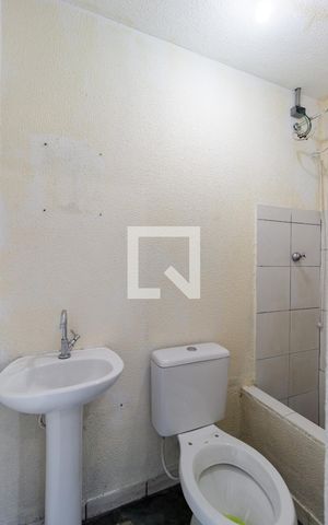 Studio para alugar com 20m², 1 quarto e sem vaga Studio para alugar com 20m², 1 quarto e sem vagaBanheiro