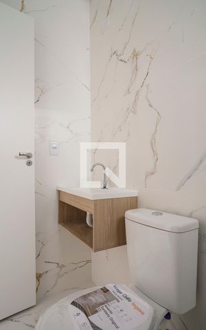 Apartamento à venda com 109m², 2 quartos e 2 vagasBanheiro