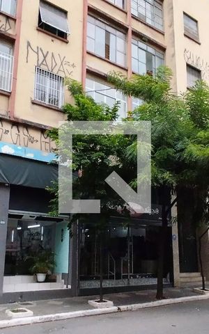 Apartamento à venda com 117m², 3 quartos e sem vaga Apartamento à venda com 117m², 3 quartos e sem vagaFachada