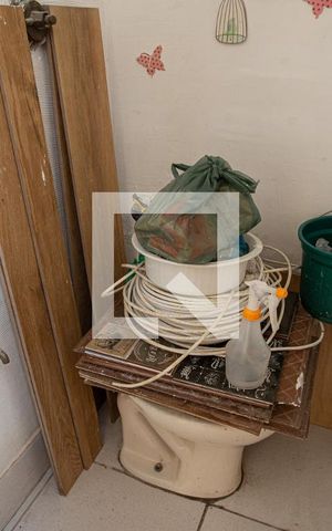 Apartamento à venda com 117m², 3 quartos e sem vaga Apartamento à venda com 117m², 3 quartos e sem vagaBanheiro de Serviço