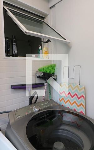 Apartamento à venda com 62m², 3 quartos e 1 vagaÁrea de Serviço