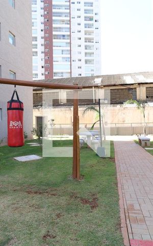 Apartamento à venda com 43m², 2 quartos e sem vagaÁrea comum