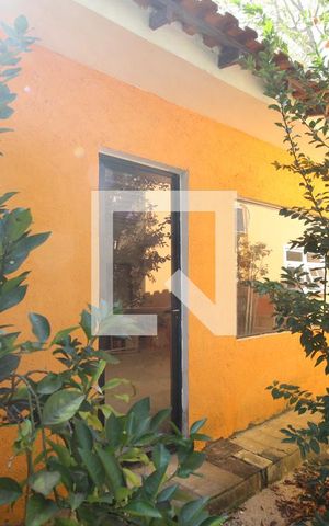 Casa à venda com 700m², 4 quartos e 4 vagasEdícula - Suíte