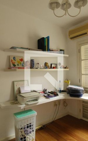 Casa à venda com 700m², 4 quartos e 4 vagasQuarto 2