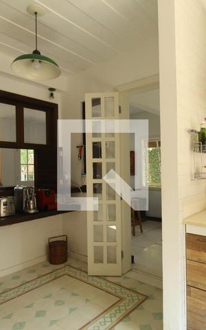 Casa à venda com 700m², 4 quartos e 4 vagasCozinha