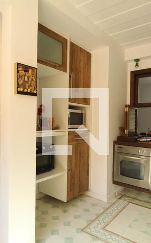 Casa à venda com 700m², 4 quartos e 4 vagasCozinha
