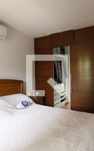 Casa à venda com 700m², 4 quartos e 4 vagasSuíte