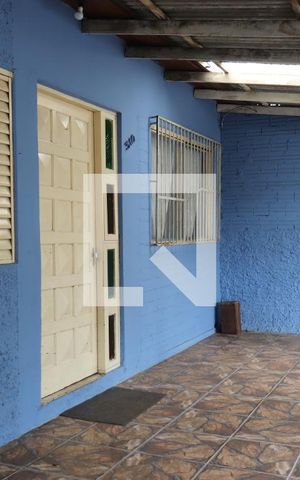 Casa à venda com 130m², 2 quartos e 2 vagasFachada