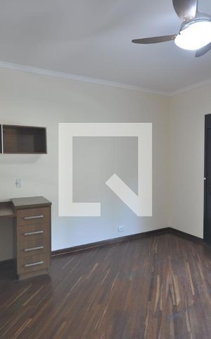 Casa para alugar com 600m², 4 quartos e 4 vagasSuíte 2
