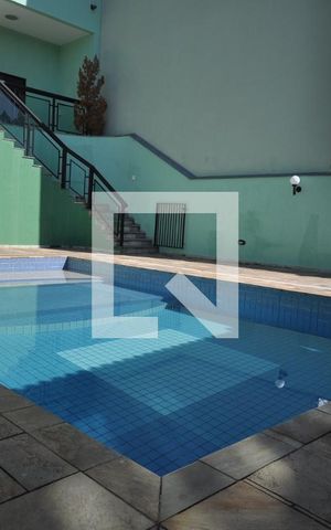 Casa para alugar com 600m², 4 quartos e 4 vagasPiscina