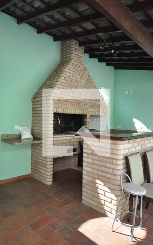 Casa para alugar com 600m², 4 quartos e 4 vagasChurrasqueira