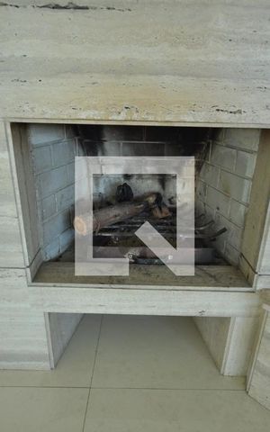 Casa para alugar com 600m², 4 quartos e 4 vagasSala